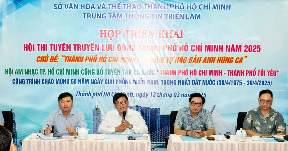 Thi tuyên truyền lưu động 'TP.HCM - 50 năm tự hào bản hùng ca'