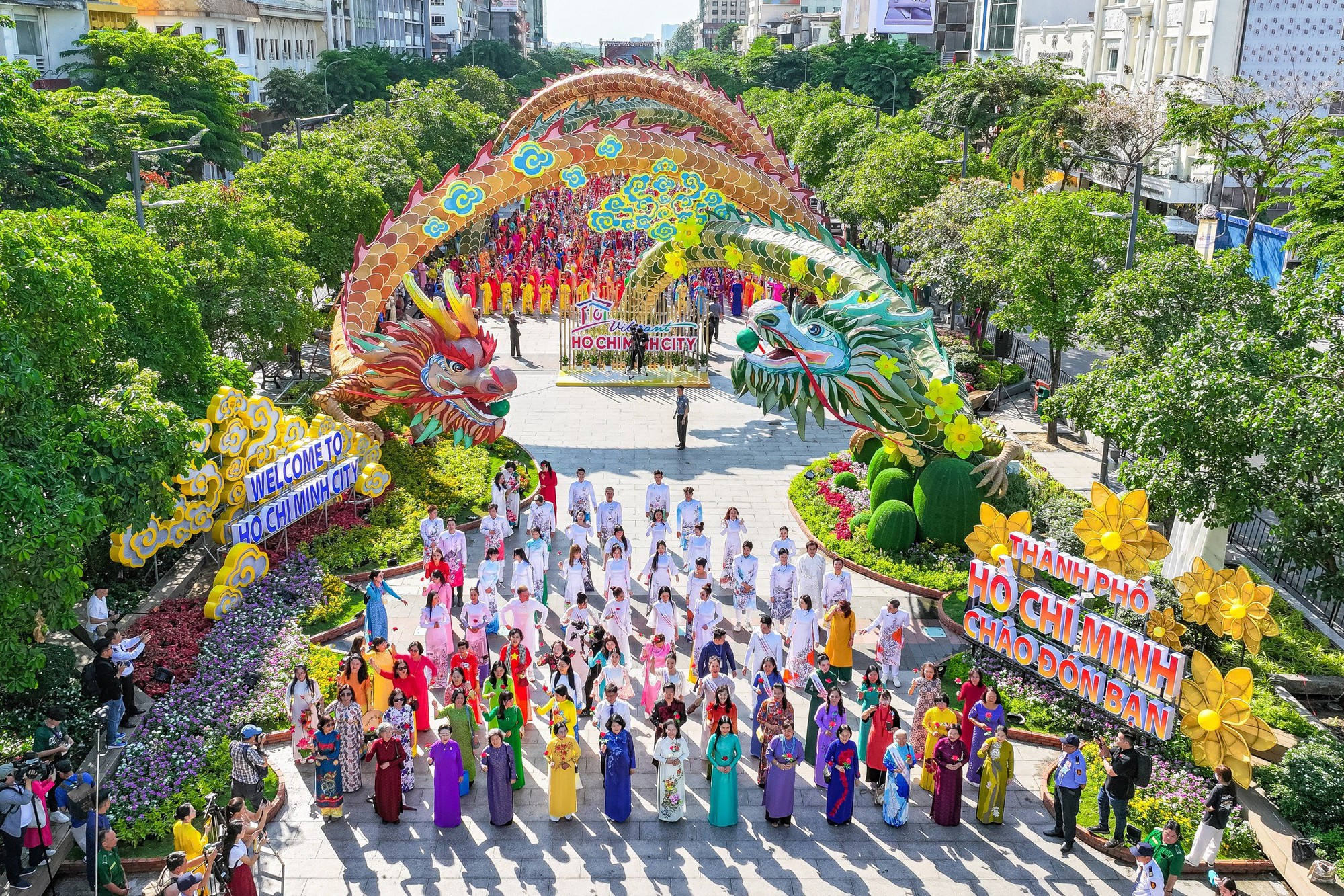 Lễ hội Áo dài TP.HCM lần thứ 10 với chủ đề “Tôi yêu Áo dài Việt Nam” (ảnh: CTV)