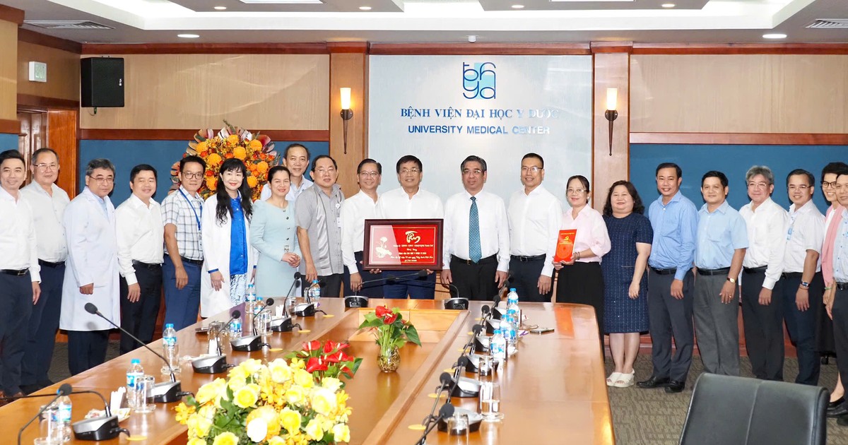 Các bệnh viện đầu ngành TPHCM phát triển y tế chuyên sâu xứng tầm khu vực