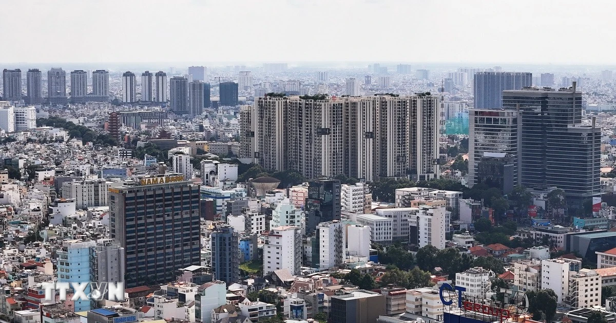 Thành phố Hồ Chí Minh tăng tốc cấp “sổ hồng” cho các dự án nhà ở gặp vướng mắc