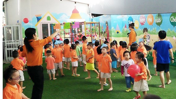 Miễn học phí cho học sinh công lập trên cả nước