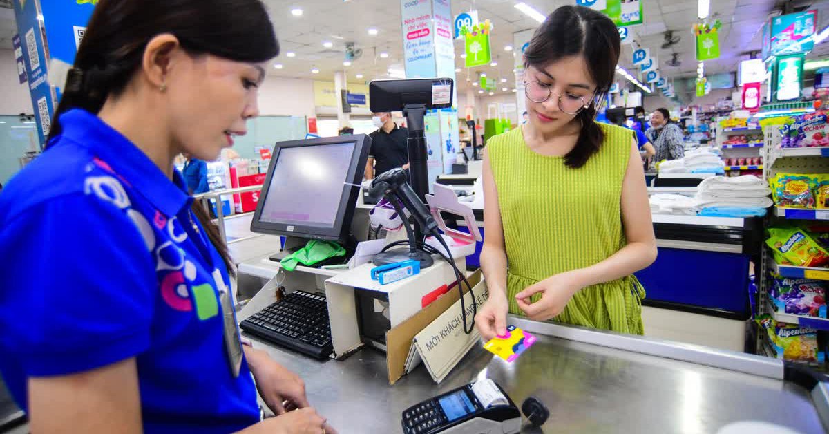 Hướng tới phủ sóng 5G toàn TP.HCM, 80% thanh toán không tiền mặt