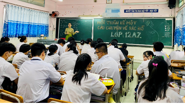 Sở GD-ĐT TPHCM khuyến cáo phụ huynh không sập bẫy "hoàn trả học phí"