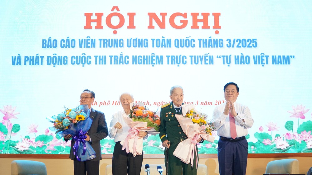 Ông -Nguyễn- Thanh- Nghị- Năm- 2025- là- năm- tăng tốc- bứt- phá- của -TP.HCM3.JPG