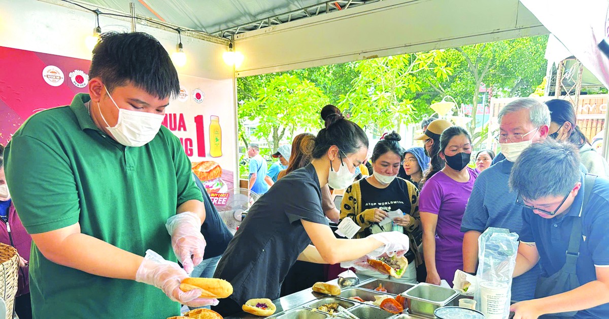 Lễ hội Bánh mì Việt Nam lần thứ 3 thu hút nhiều khách