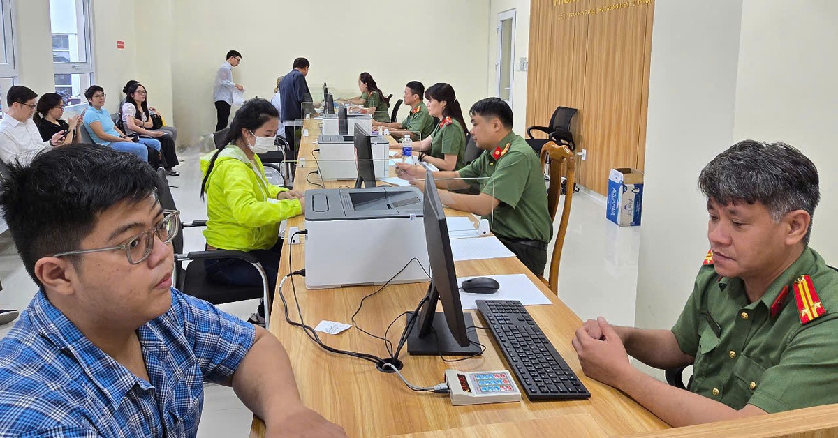 TP.HCM kiện toàn mô hình chính quyền địa phương 2 cấp trước 10-6