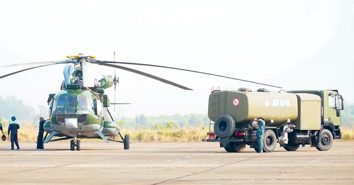 Sáng nay người dân TP.HCM có thể xem tiêm kích nhào lộn từ bến Bạch Đằng đến Landmark 81