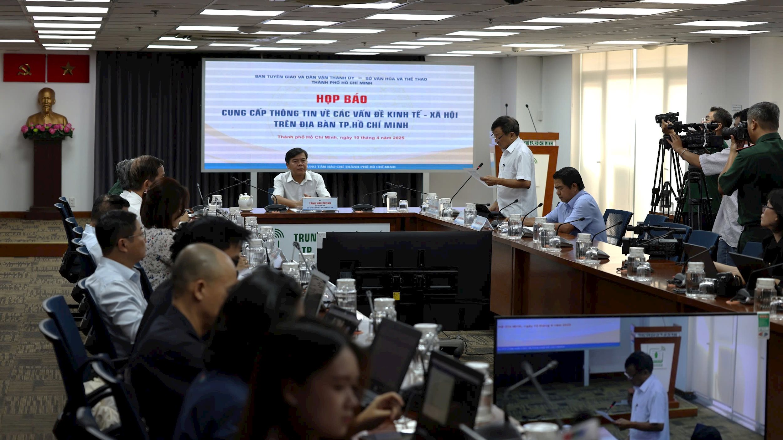 Thông tin các vấn đề kinh tế - xã hội TP. HCM đến ngày 10/4