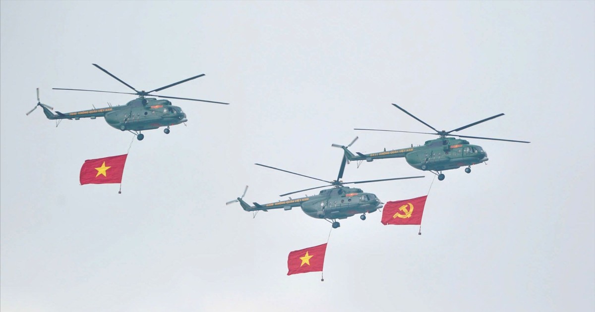 Mãn nhãn với hình ảnh tổng hợp luyện tham gia diễu binh, diễu hành ngày 30-4