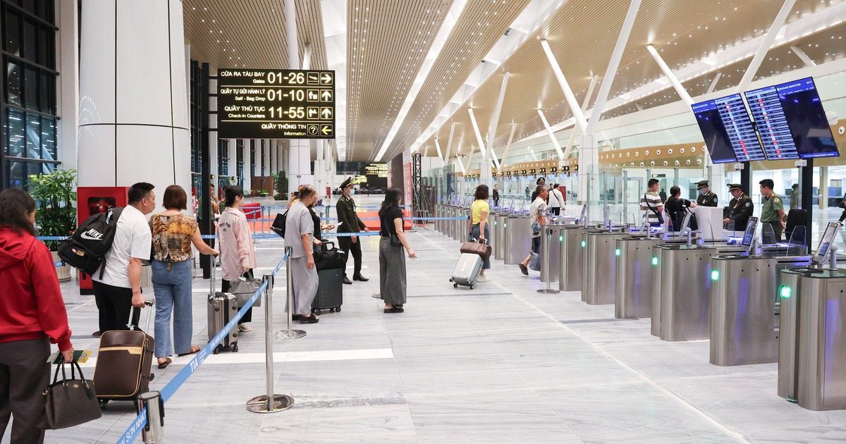 Đồng loạt thông xe, động thổ mừng đại lễ