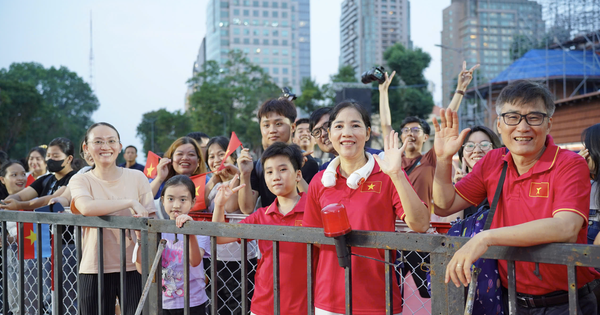 Bác sĩ lưu ý khi cho trẻ đi xem diễu binh 30-4