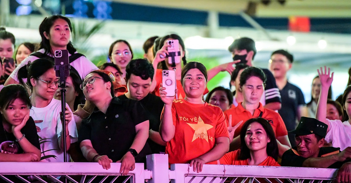 Du lịch TP.HCM dịp lễ 30-4: Khách sạn kín phòng, tour lịch sử hút khách