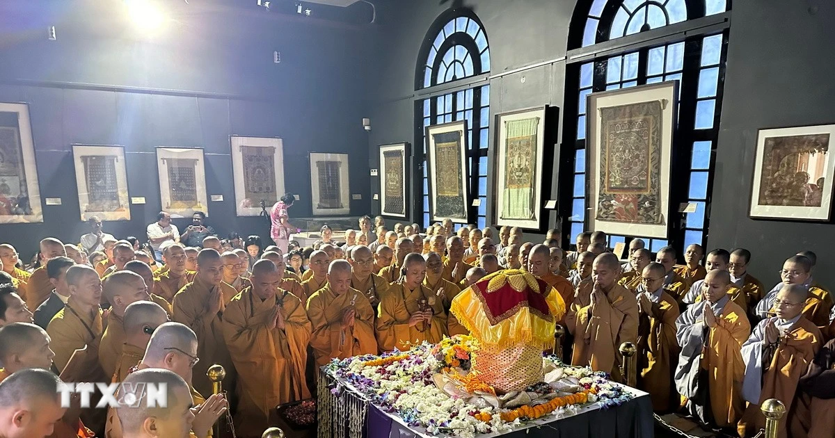 Lễ đón nhận và cung rước Xá lợi Đức Phật Thích Ca Mâu Ni từ Ấn Độ về Việt Nam