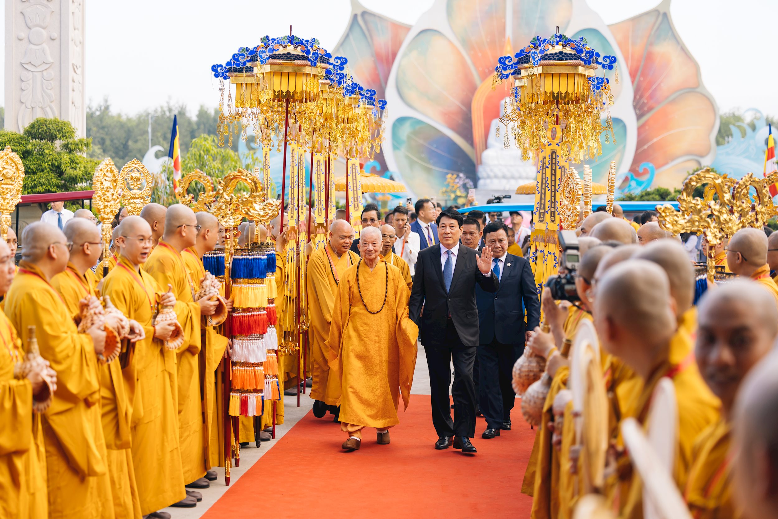 Khai mạc trọng thể Đại lễ Vesak Liên hợp quốc 2025 tại Thành phố Hồ Chí Minh