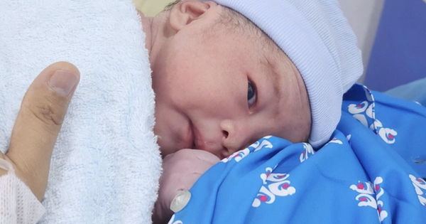 TP HCM rà soát danh sách hỗ trợ phụ nữ sinh đủ 2 con