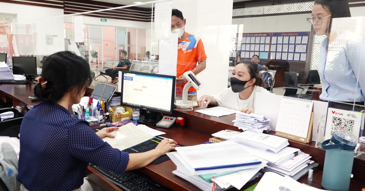 Cán bộ, công chức nghỉ việc ở TP.HCM sẽ được kết nối hỗ trợ việc làm