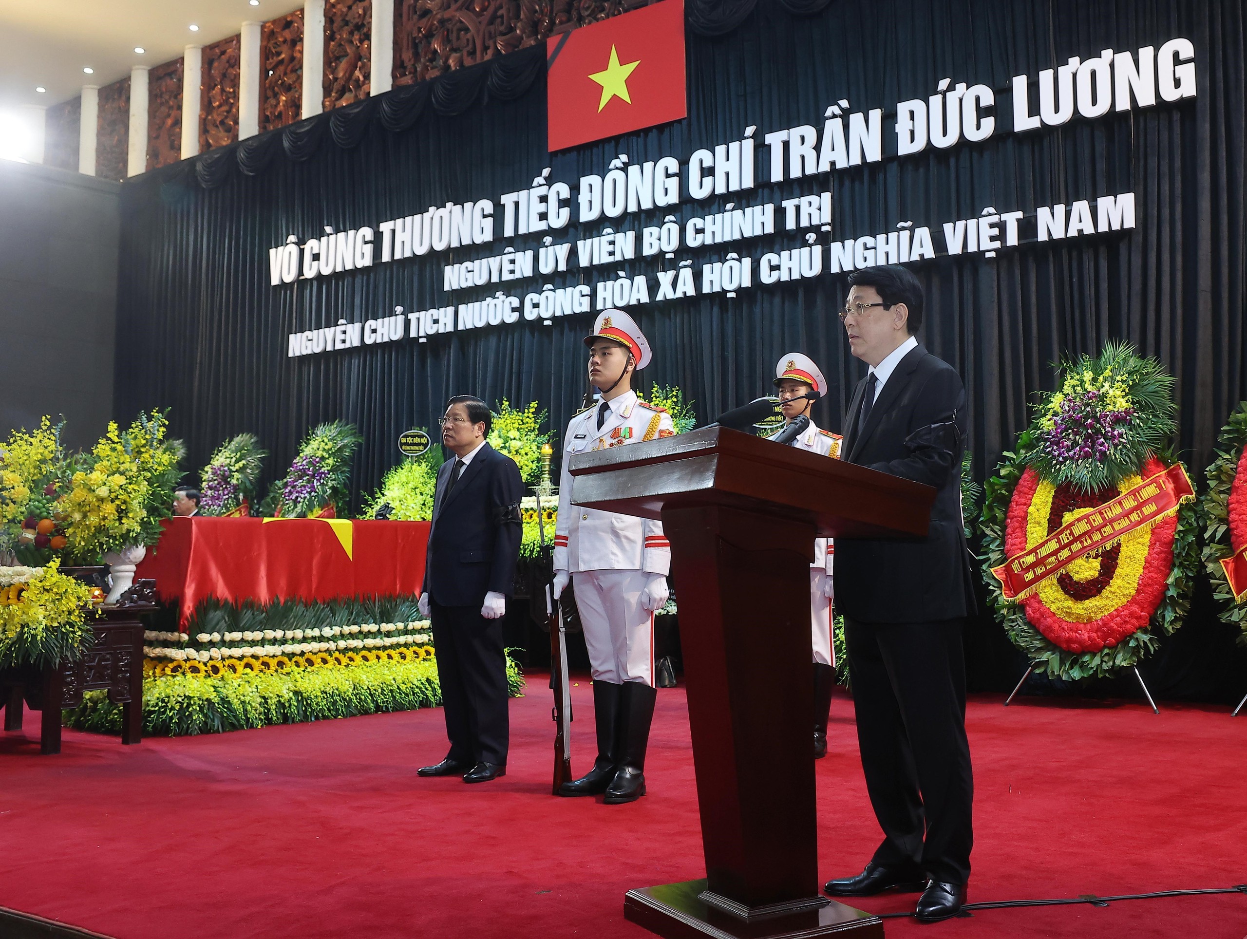 Lễ truy điệu nguyên Chủ tịch nước Trần Đức Lương - Ảnh 2.