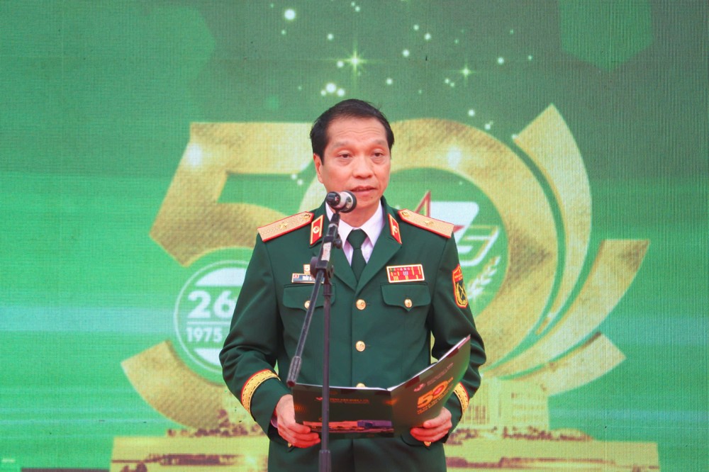 cd85dc2cbcb909e750a8.jpg