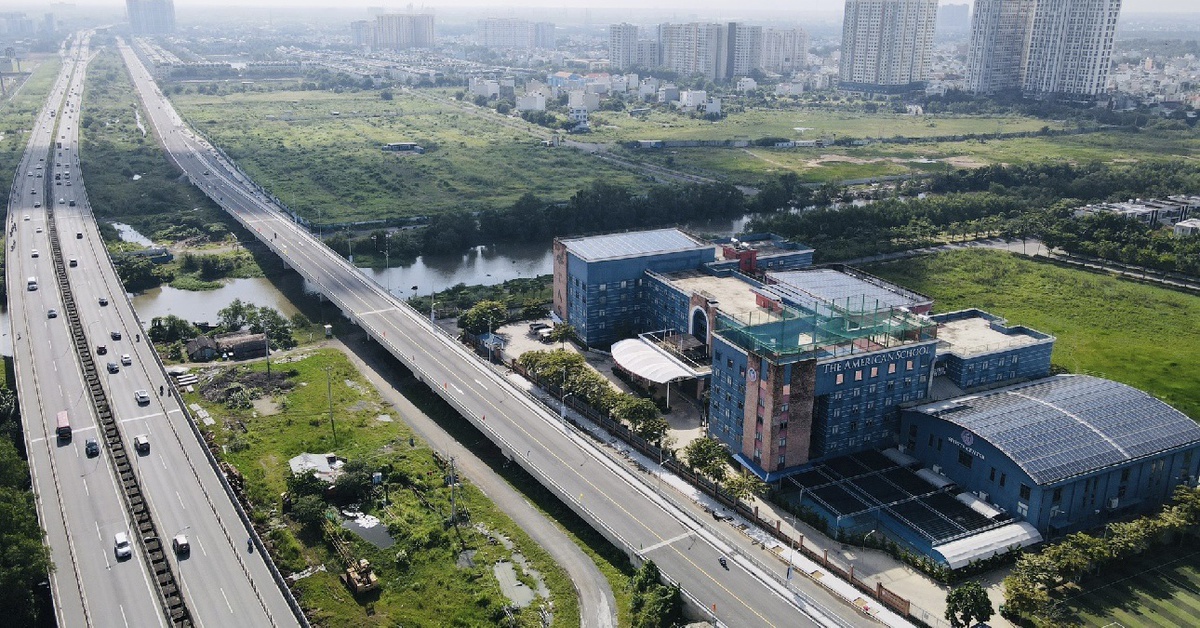 Cấm xe máy đi vào đường dẫn cao tốc TP.HCM - Long Thành - Dầu Giây từ ngày 7-6