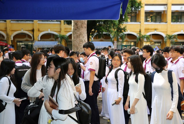 Đồng bộ chính sách liên quan đến học sinh khi sáp nhập với Bình Dương và Bà Rịa-Vũng Tàu- Ảnh 1. Đồng bộ chính sách liên quan đến học sinh khi sáp nhập với Bình Dương và Bà Rịa-Vũng Tàu- Ảnh 1.