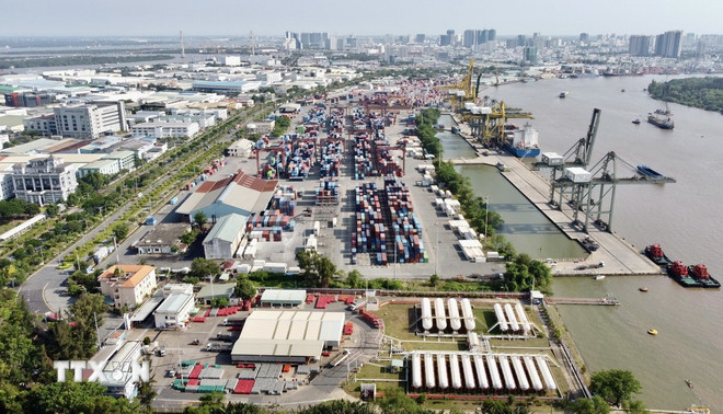 Khu chế xuất Tân Thuận nối liền Cảng Tân Thuận tạo thành hệ sinh thái sản xuất-xuất khẩu của Thành phố Hồ Chí Minh. (Ảnh: Trung Tuyến/TTXVN) ttxvn-khu-che-xuat-tan-thuan-tphcm.jpg