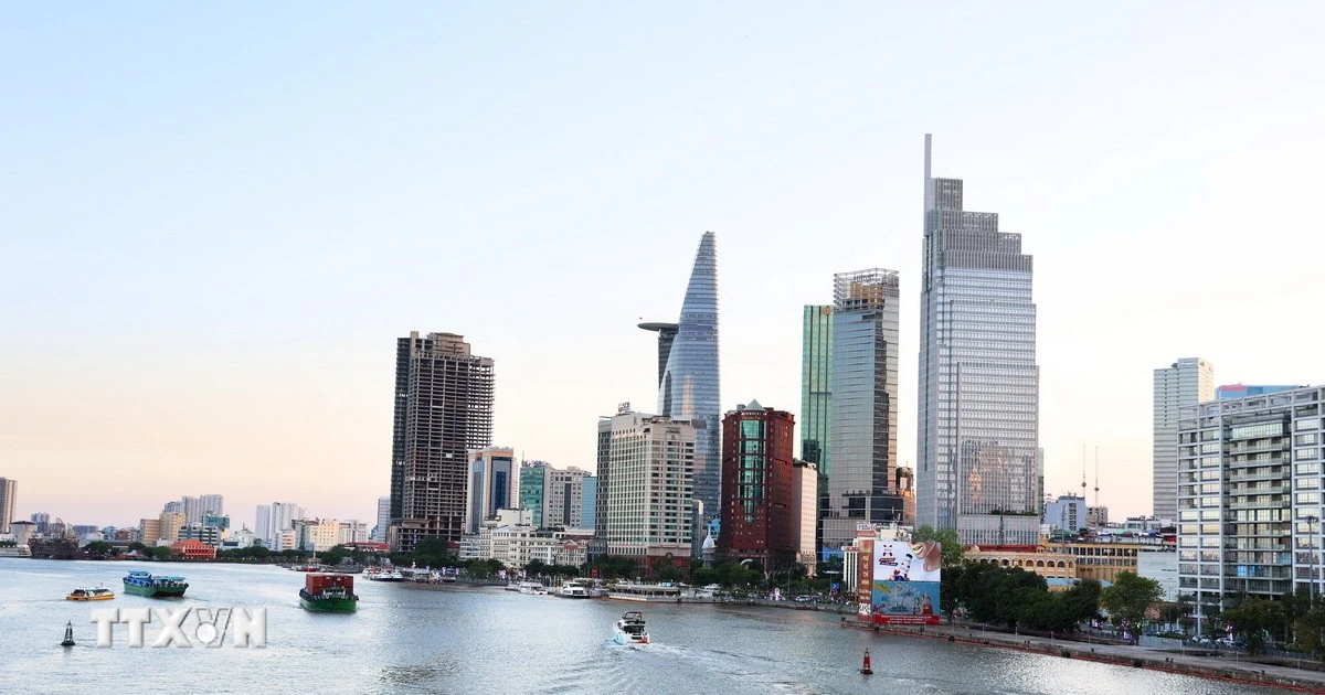Xây dựng Thành phố Hồ Chí Minh sau hợp nhất trở thành một siêu đô thị hiện đại