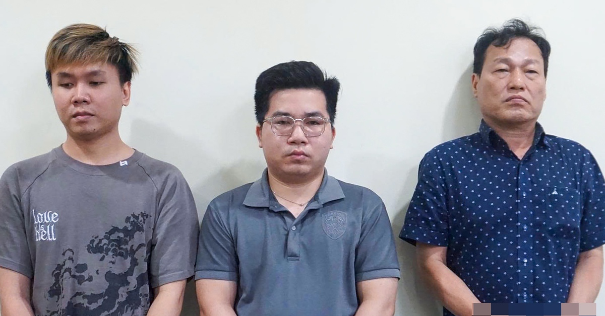 Công an TP.HCM bắt giam 3 người làm kênh YouTube ‘Người đưa tin’ xuyên tạc chính trị