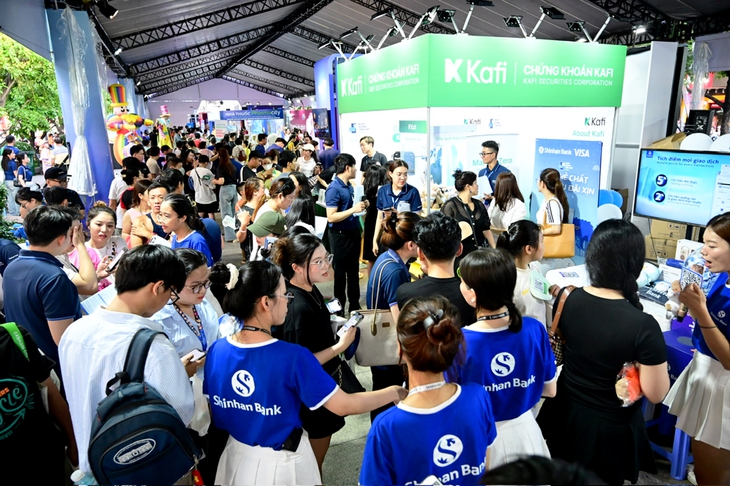 không tiền mặt - Ảnh 1.