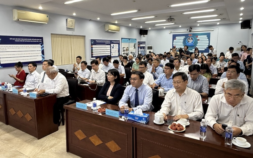 Các đại biểu tại hội nghị IMG_2326.JPG