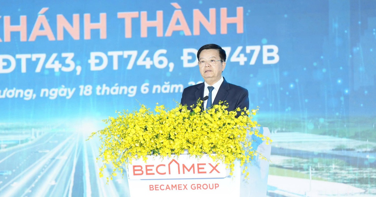 Phó thủ tướng Mai Văn Chính phát lệnh khởi công đường Vành đai 4 TP.HCM