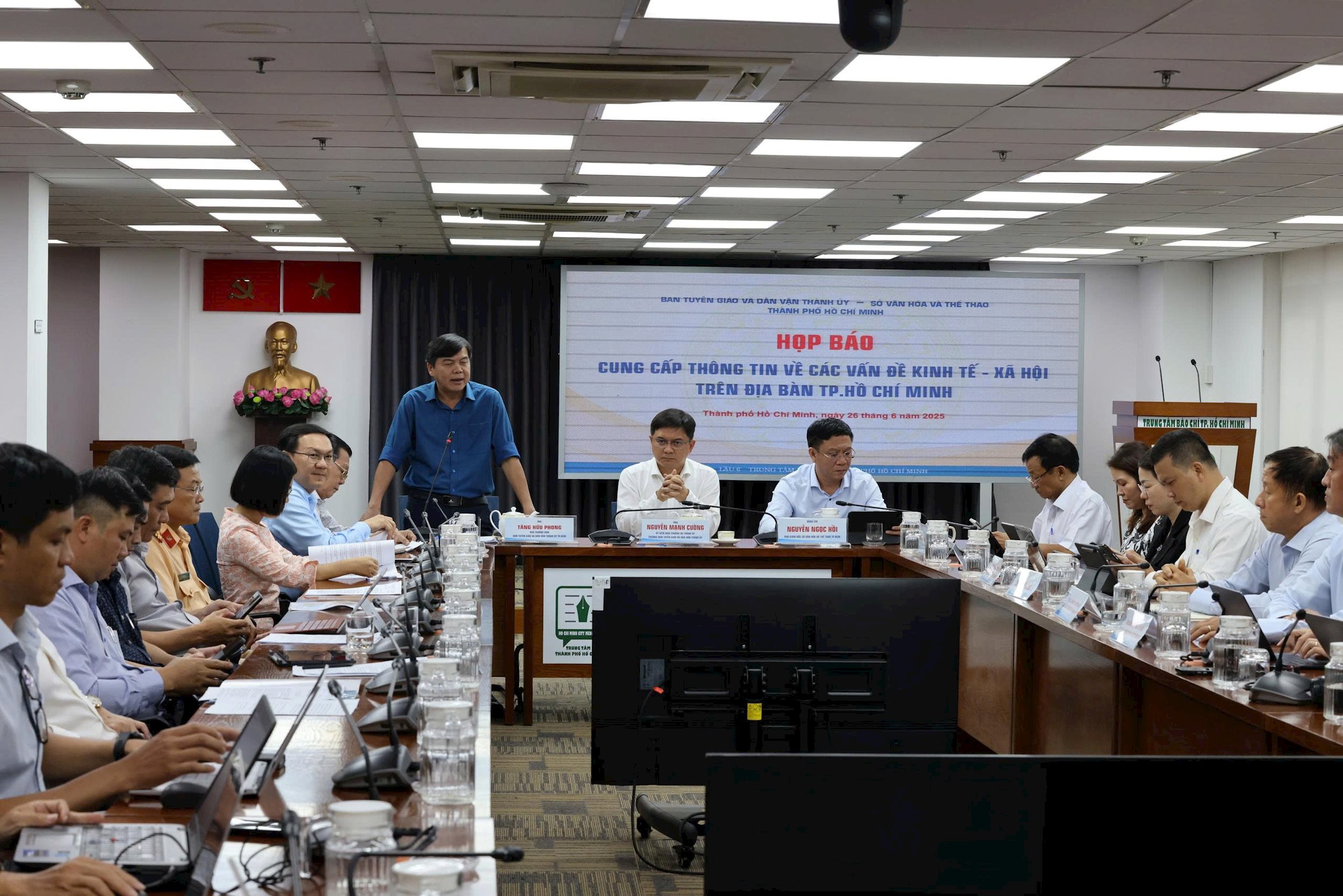 Thông tin các vấn đề kinh tế - xã hội TP.HCM đến ngày 26/6