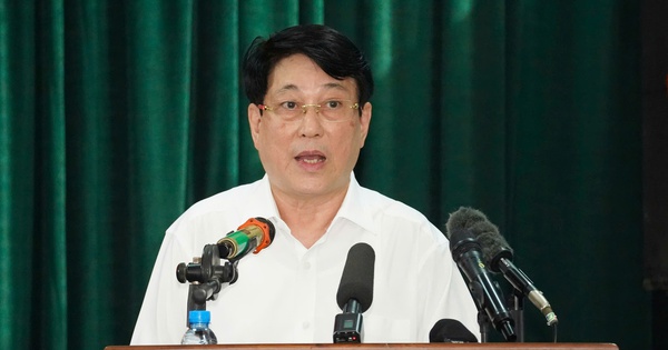 Chủ tịch nước tiếp xúc cử tri huyện Hóc Môn và Củ Chi