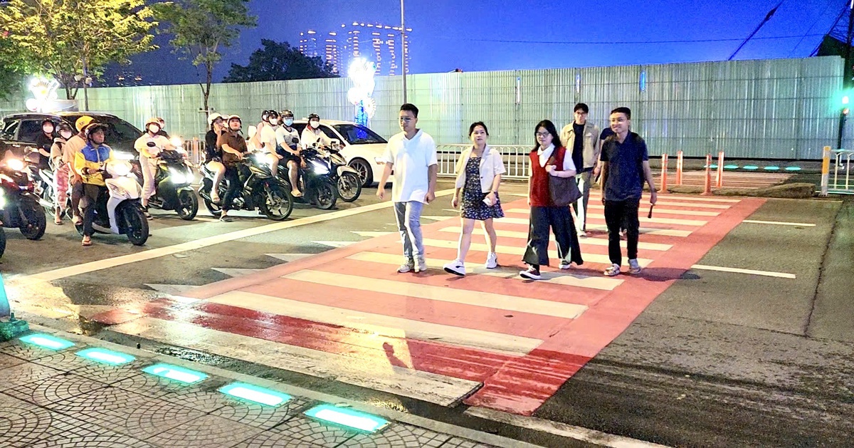 Nhiều tai nạn liên quan người đi bộ qua đường, CSGT TP.HCM đưa ra loạt khuyến cáo