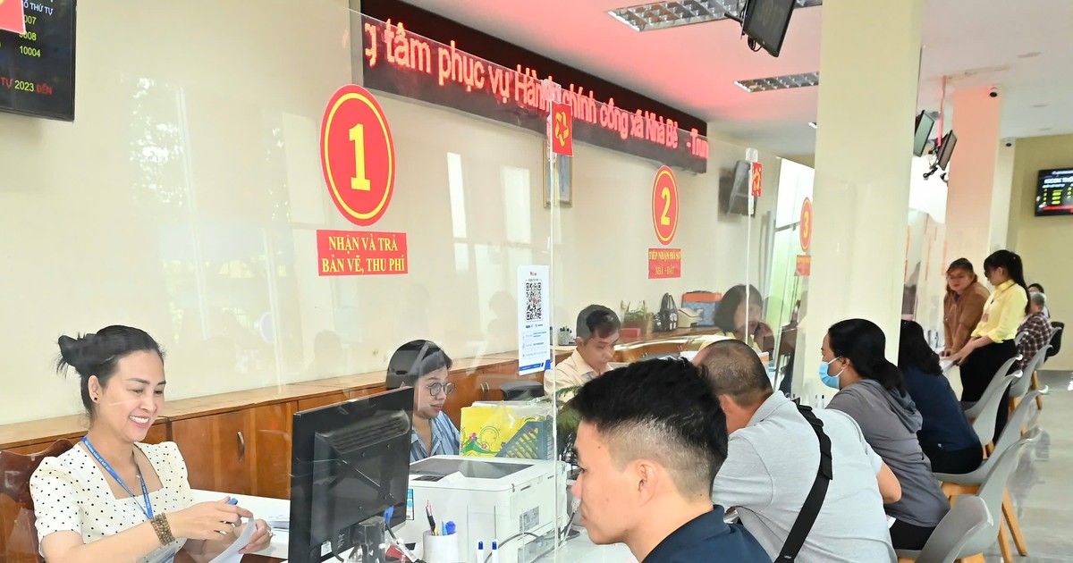 TPHCM: Phân cấp, ủy quyền một số nội dung về tuyển dụng, sử dụng cán bộ, công chức