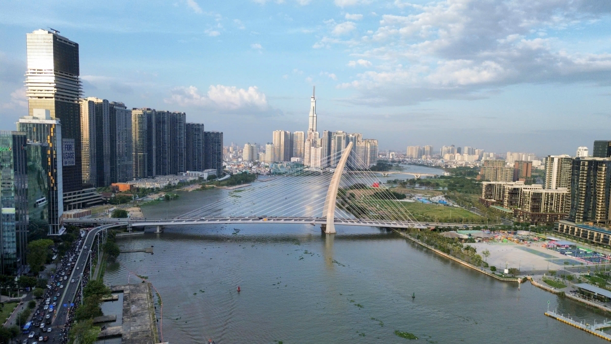 Hạ tầng giao thông TP.HCM: Từ metro đến kết nối vùng chiến lược