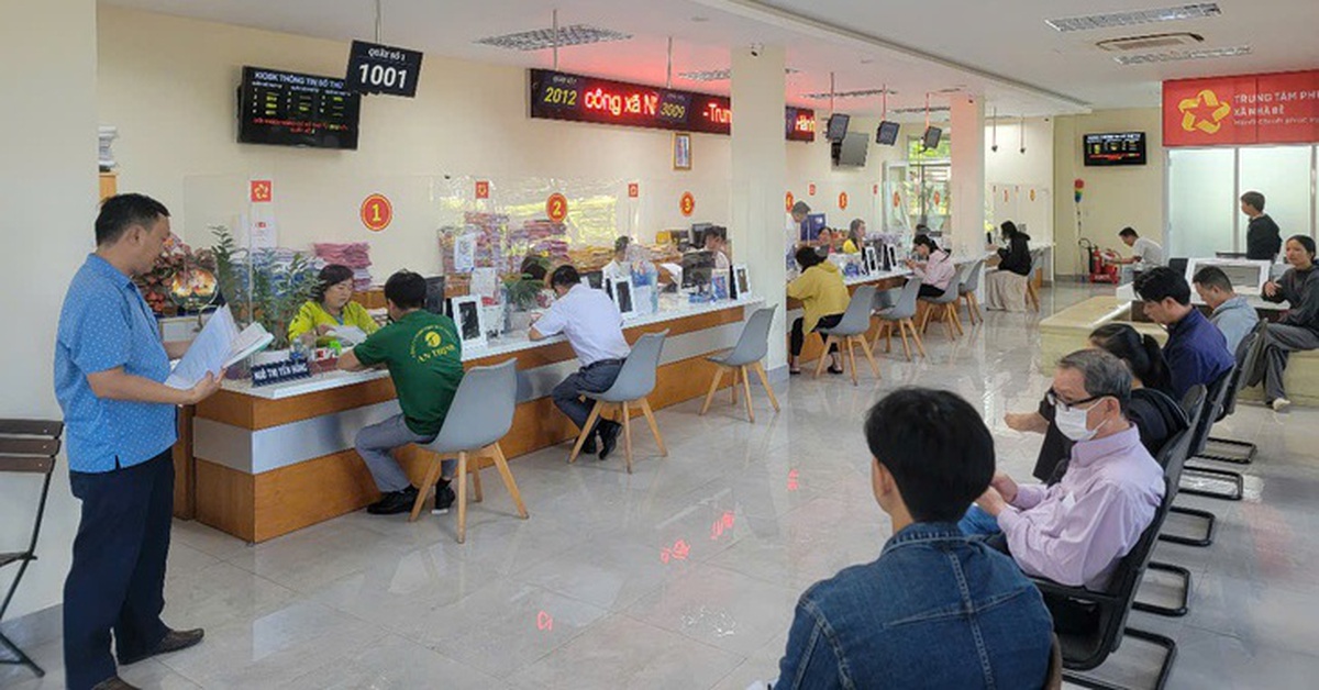 Khẩn trương đưa Trung tâm hành chính công TP.HCM và 38 chi nhánh hoạt động từ 31-7