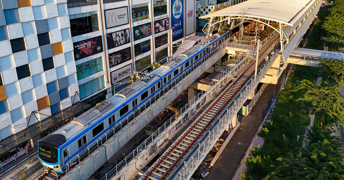 Metro số 1 chạy thử nghiệm 100% công suất như vận hành thương mại - Tuổi Trẻ Online