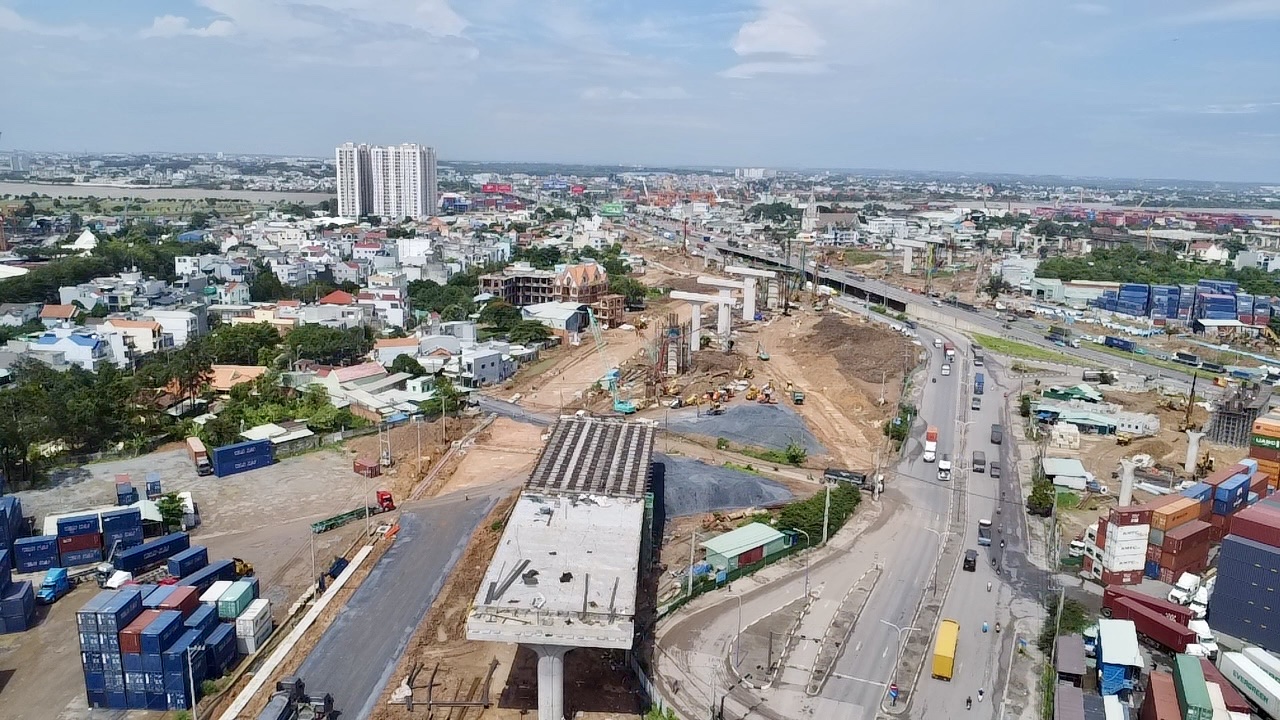 TP.HCM: Phó chủ tịch Bùi Xuân Cường kiểm tra công trình giao thông, tháo gỡ ùn tắc- Ảnh 1. TP.HCM: Phó chủ tịch Bùi Xuân Cường kiểm tra công trình giao thông, tháo gỡ ùn tắc- Ảnh 1.