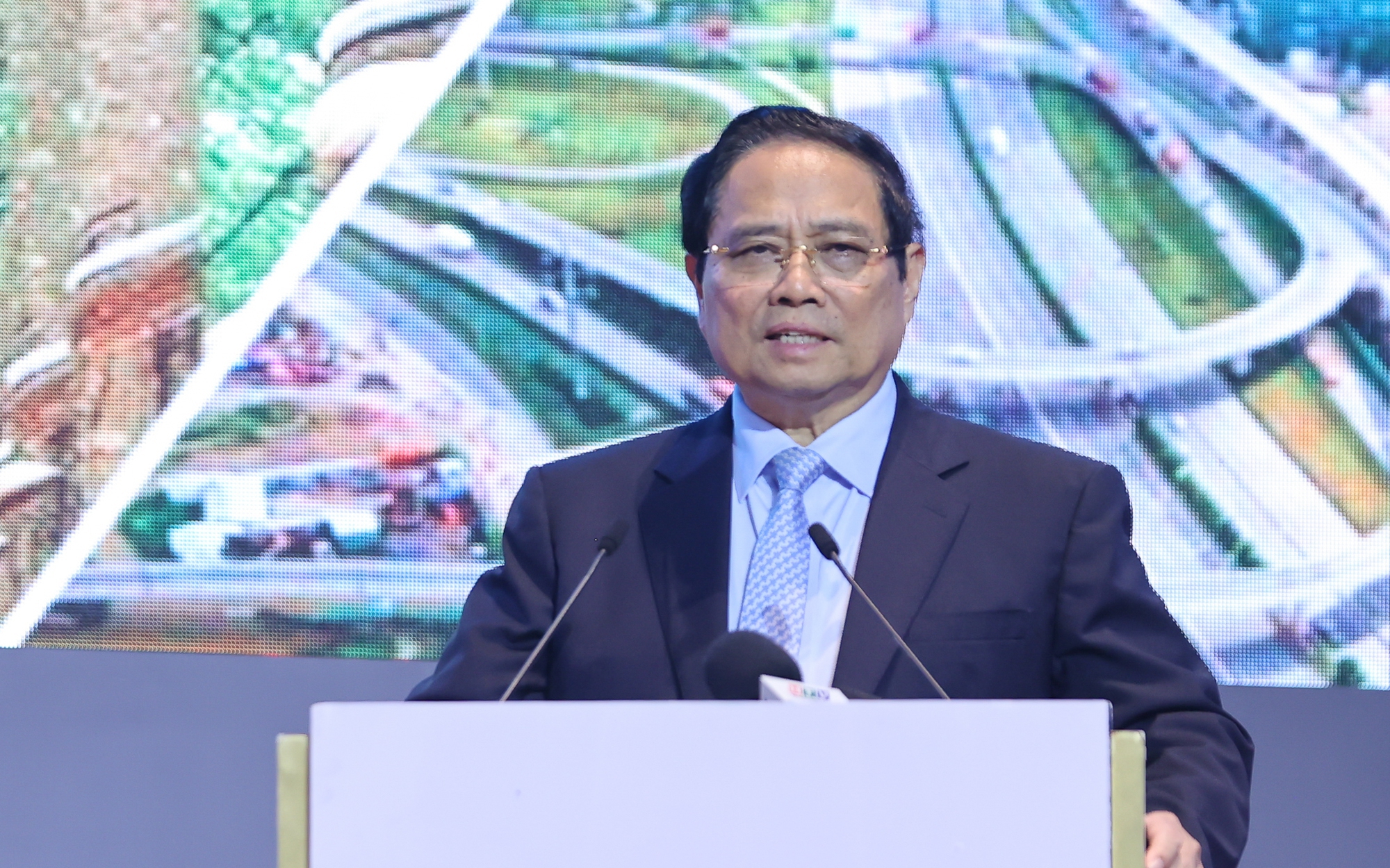 Thủ tướng: TPHCM và Đông Nam Bộ đều có không gian phát triển mới, cần hành động quyết liệt hơn để kiến tạo phát triển