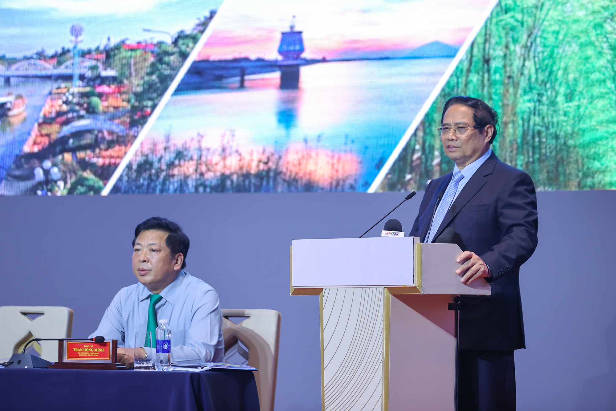 Thủ tướng: TPHCM và Đông Nam Bộ đều có không gian phát triển mới, cần hành động quyết liệt hơn để kiến tạo phát triển- Ảnh 8. Thủ tướng: TPHCM và Đông Nam Bộ đều có không gian phát triển mới, cần hành động quyết liệt hơn để kiến tạo phát triển- Ảnh 8.