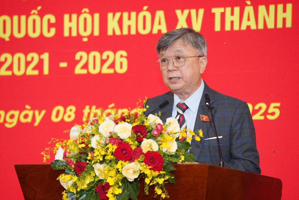 ĐBQH Trương Trọng Nghĩa phát biểu tại chương trình họp mặt. Ảnh: THUẬN VĂN nguyen-van-loi-4.jpg