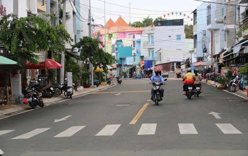 TP.HCM đặt tên mới cho 59 tuyến đường, lắp bảng tên trước 25-8