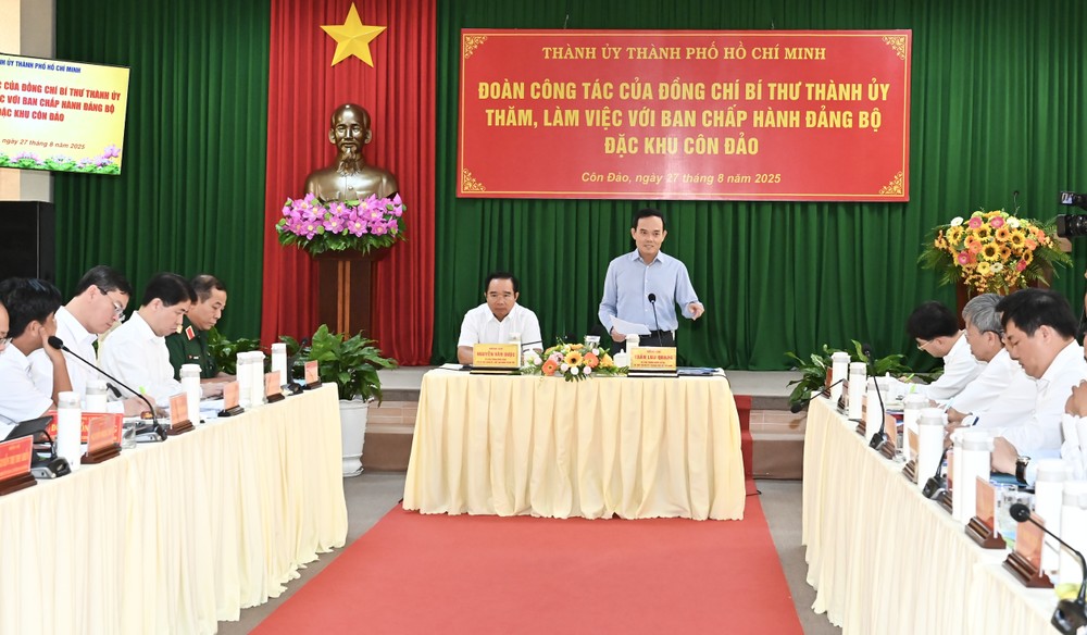 ホーチミン市党委員会のトラン・ルー・クアン書記が作業セッションを締めくくった。写真:VIET DUNG DSC_4294.jpeg