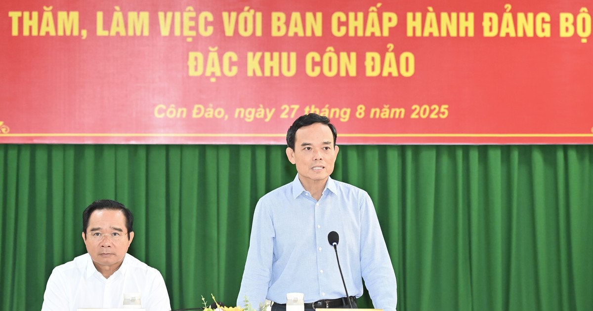 Bí thư Thành ủy TPHCM Trần Lưu Quang: Phát triển Côn Đảo thành đảo xanh, thông minh gắn với bảo tồn