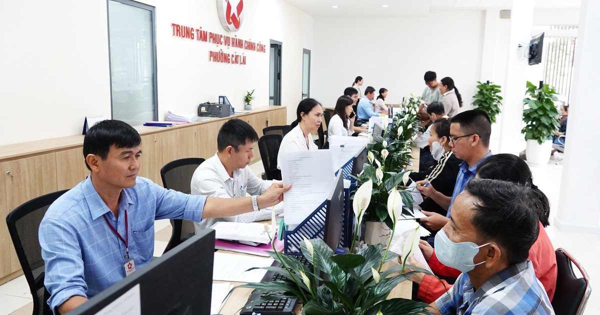 Cán bộ, công chức và người dân TP.HCM hưởng lợi từ loạt chính sách mới