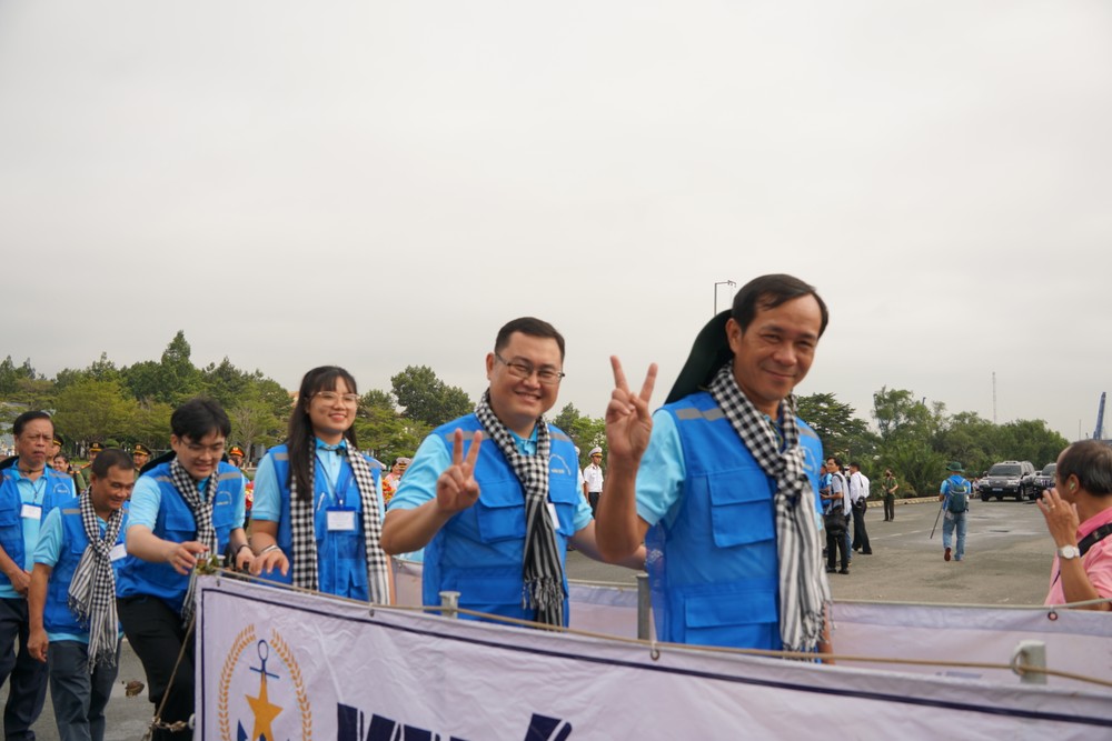 65H01484.JPG