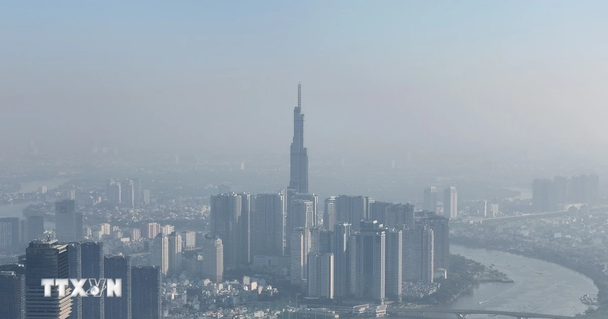 Xử lý ô nhiễm không khí và các dòng sông trên địa bàn Hà Nội và TP Hồ Chí Minh