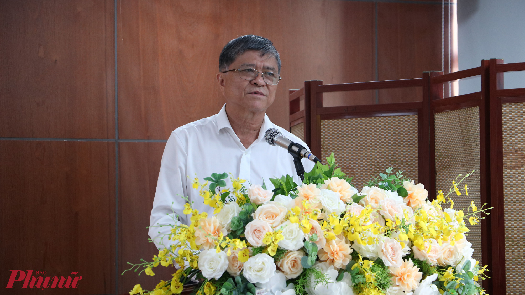 Ông Nguyễn Văn Hiếu - Giám đốc Sở Gd-ĐT TPHCM - phát biểu tại hội nghị - Ảnh: trang Thư