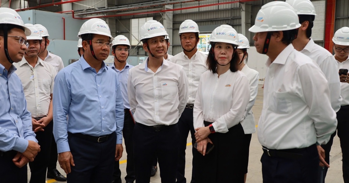 Chủ tịch TPHCM thăm và làm việc tại Tổ hợp Hóa dầu Long Sơn