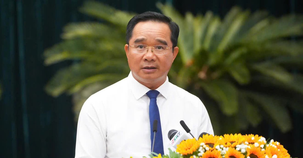 Chủ tịch TP.HCM yêu cầu tổng rà soát, xử lý dứt điểm trường học xuống cấp trước 30-9